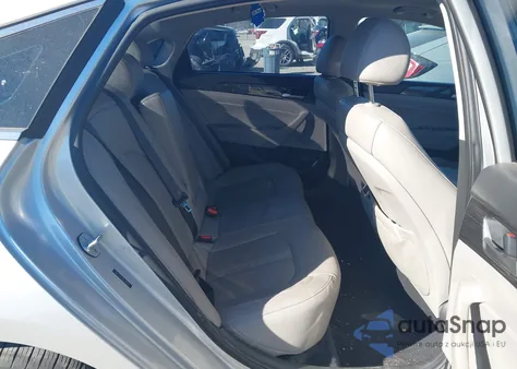 2018 Hyundai Sonata Limited from USA, damaged, VIN 5NPE34AF9JH706010